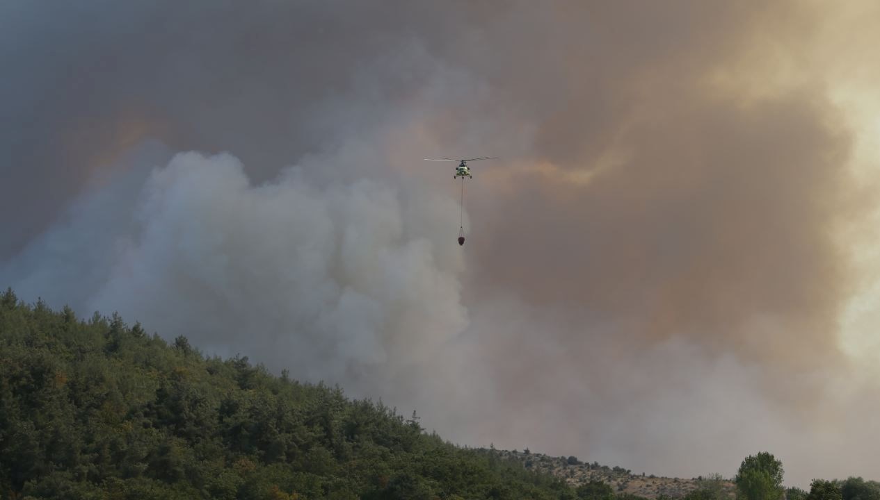 bursa canakkale ve hatayda alevlerle mucadele kara yolu ulasilma kapatildi RveZsrkQ