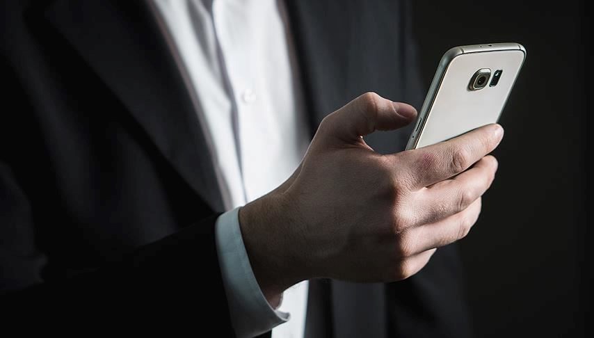 japonyada akilli telefon kullanimina gunde iki saat onerisi G4uWLAuP