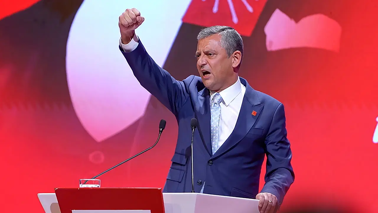 15 eylul oncesi chp ve ozgur ozel yonetimini destekliyoruz mesaji 117 akademisyen ve yazar imzaladi kfiagdIK