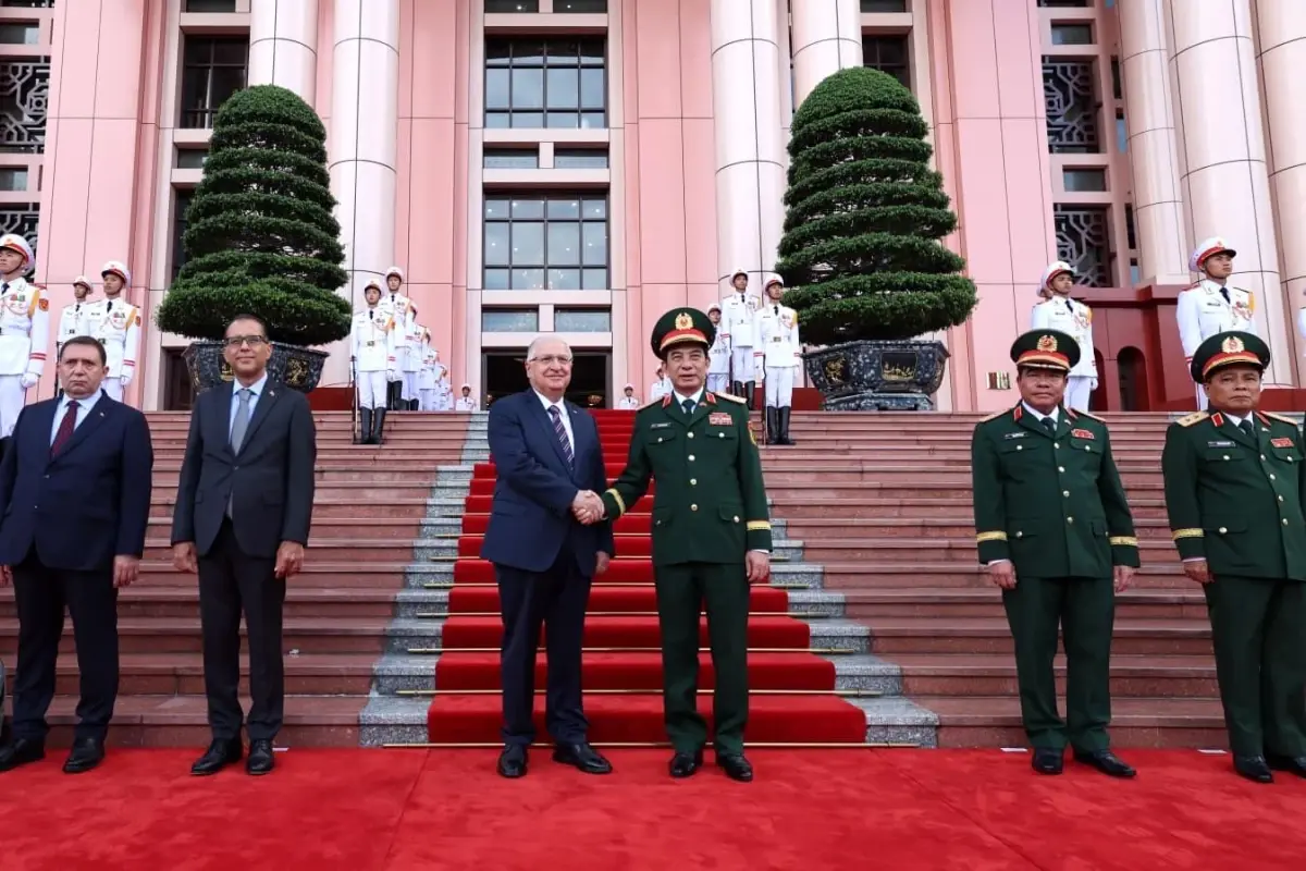 bakan guler vietnamda temaslarda bulundu FKsmOjKU