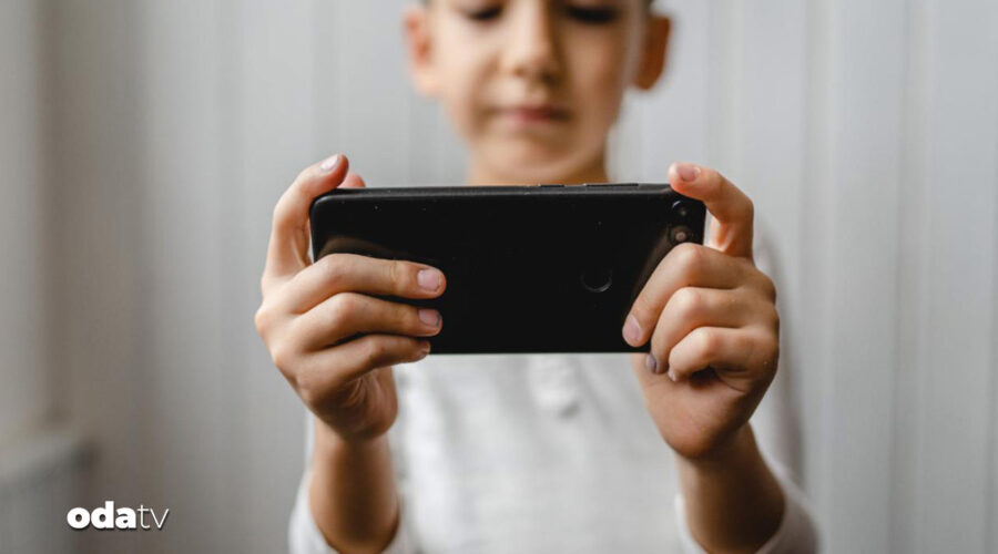 bakanliktan 2704 zararli icerige engel tMOJVsSL