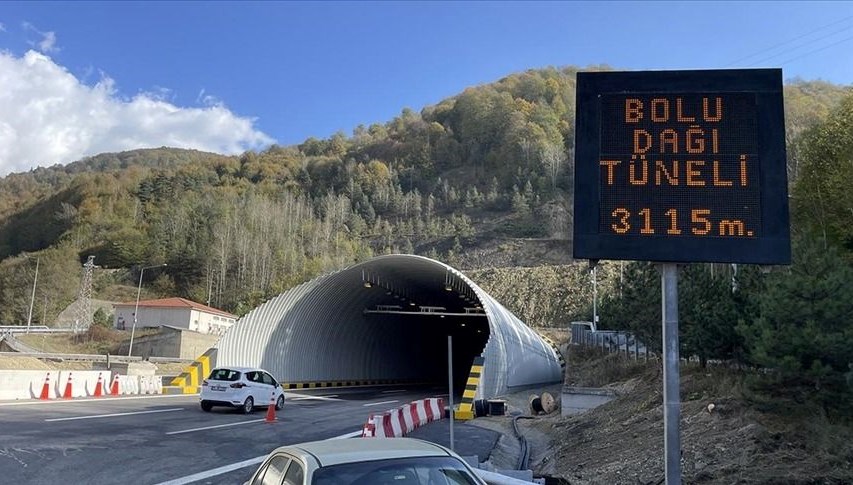 istanbul yolunu kullanacaklar dikkat bolu dagi tuneli bu saatlerde kapali olacak QtJKlxgg.jpg