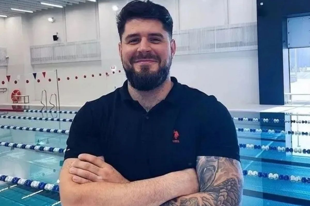 kayip rus yuzucu nikolai andreevich svechnikovun annesi oglunu bulana 500 bin lira odul verecek 8iaKnC86.jpg