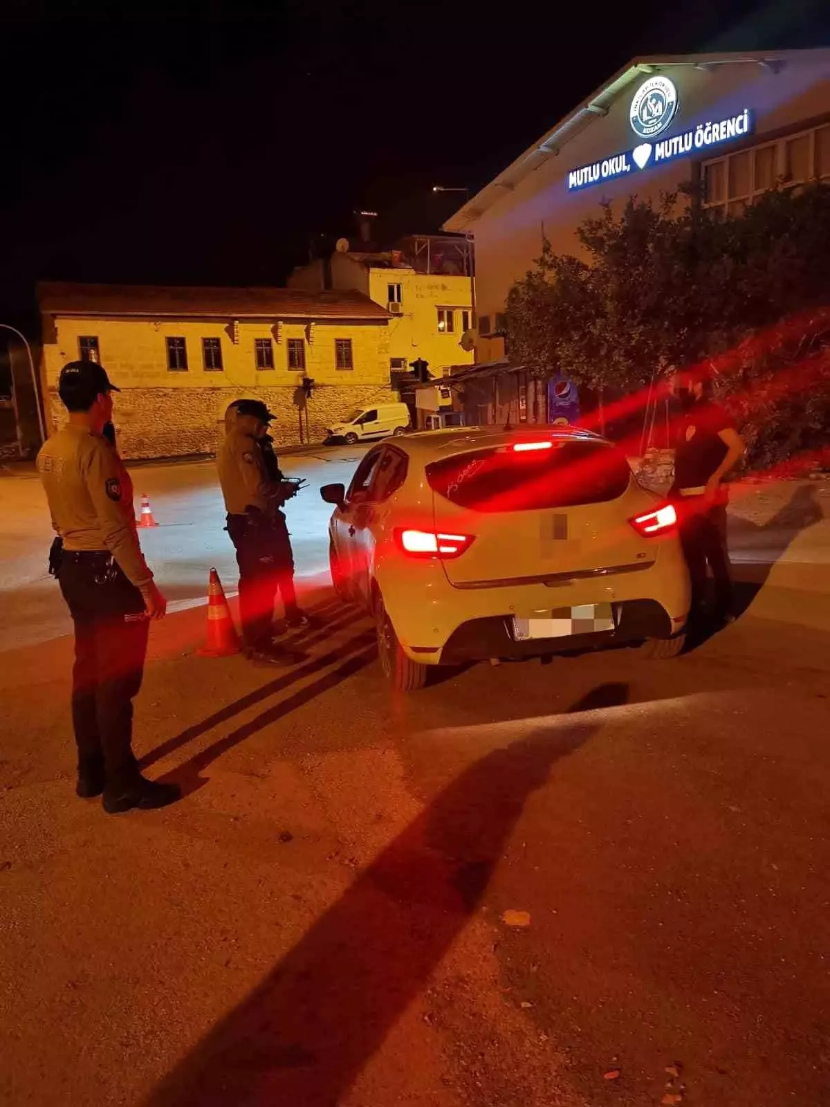 kozanda guven uygulamalari genis capli asayis ve trafik denetimleri gerceklestirildi mJhhD4ti.jpg