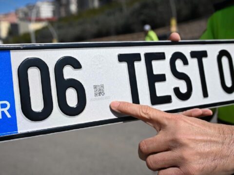 APP plaka için süre uzatılacak mı? Gözler yeni kararda…